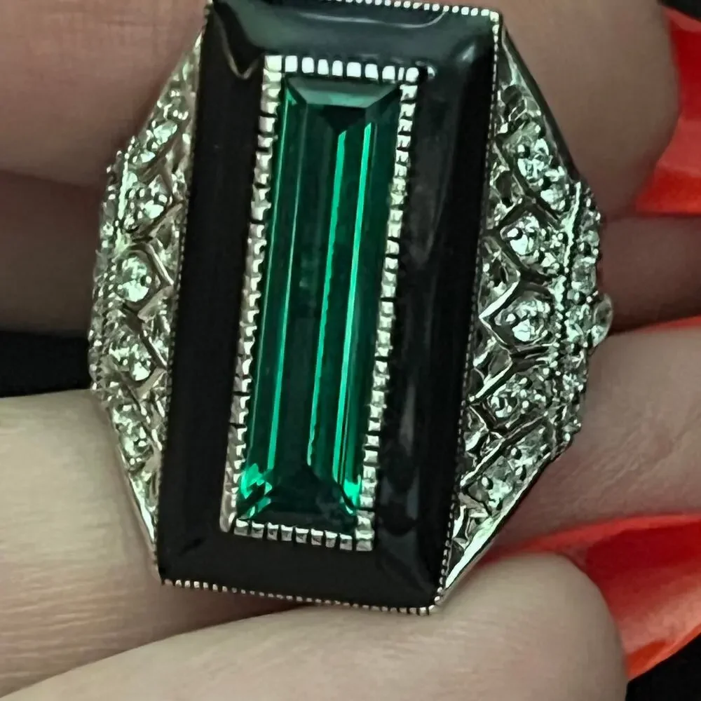 Vintage Estate Gorgeous Green and Black Enamel 925 Sterling Silver Art Deco Ring